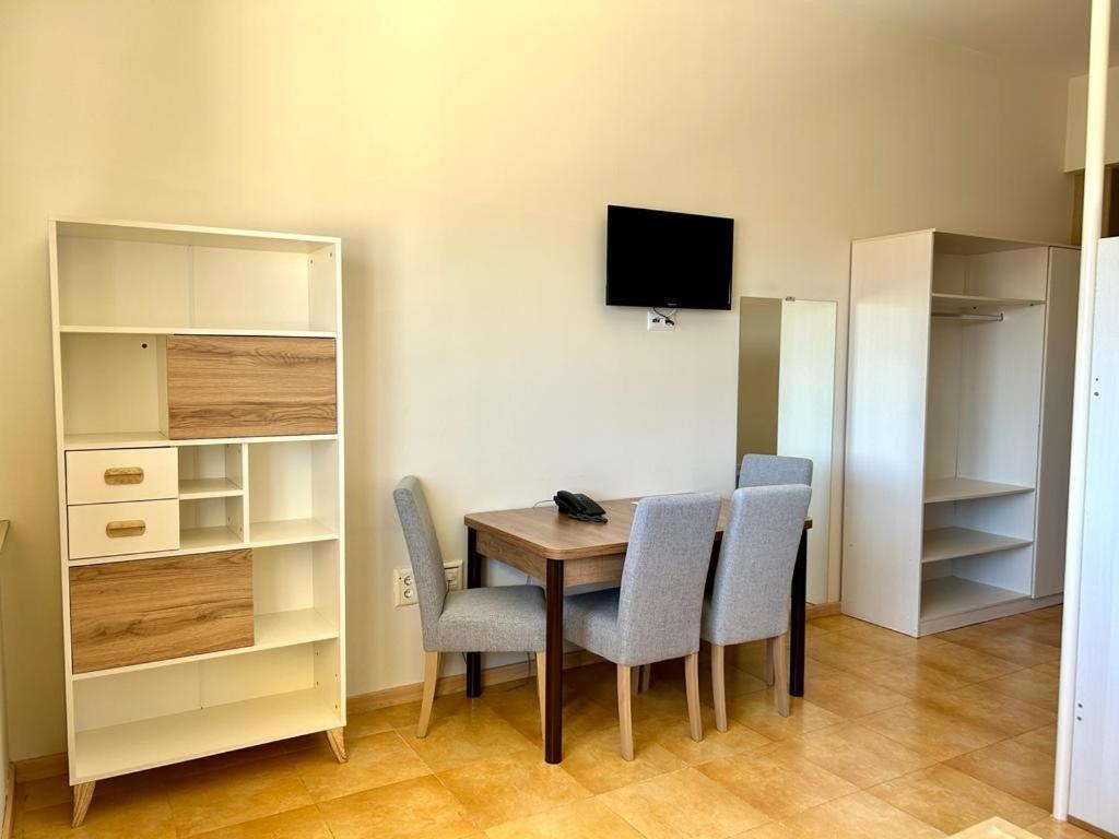 Apartamentos Turisticos Mediterraneo Cartagena Exterior photo