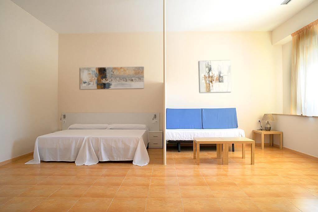 Apartamentos Turisticos Mediterraneo Cartagena Exterior photo